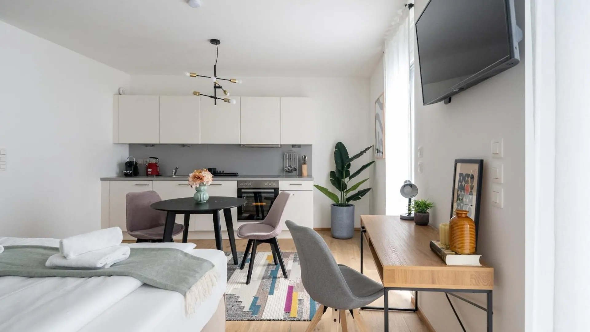 Sky Balcony Nook By Hm Apartment Vienna Austria